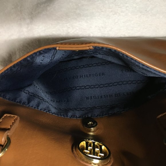 Tommy Hilfiger Tote - tan - Picture 5 of 7
